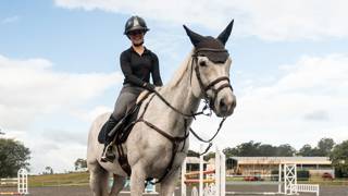 No grey area for Geneva Searle’s QOTT Showjumping goals