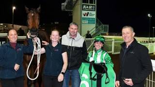 Bell rings in success at Clifford Park
